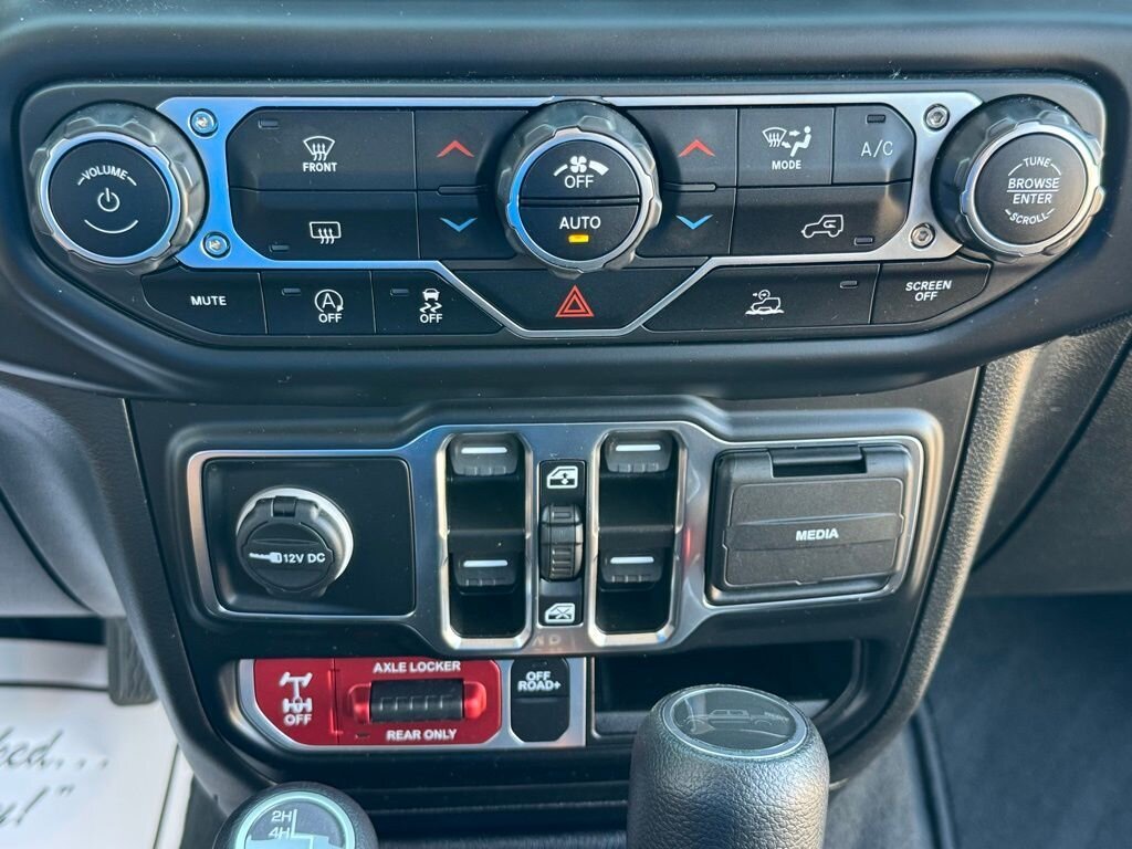 2022 Jeep Gladiator Mojave   - Photo 30 - Martin, TN 38237