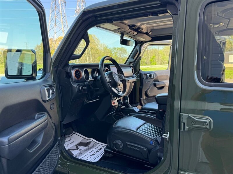 2022 Jeep Gladiator Mojave   - Photo 2 - Martin, TN 38237
