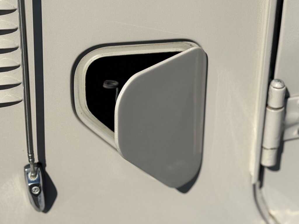 1973 Toyota Land Cruiser - Photo 15 - Martin, TN 38237