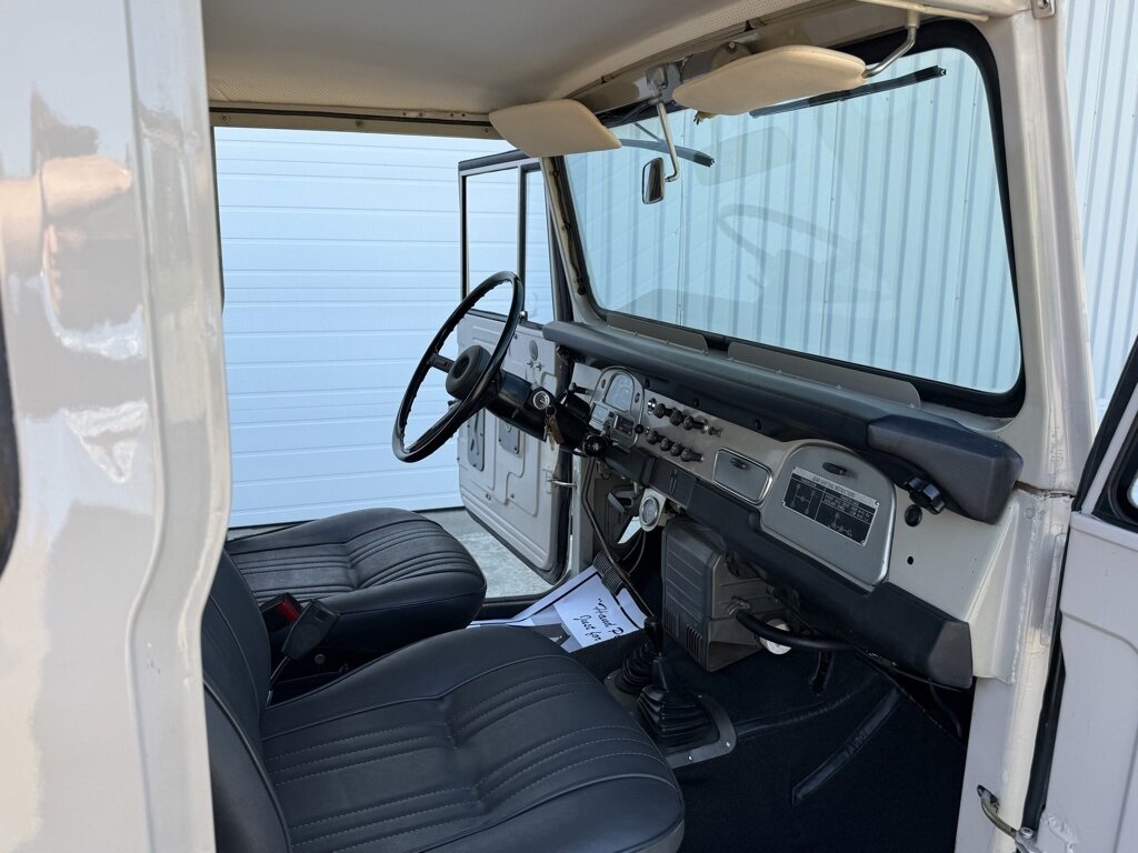 1973 Toyota Land Cruiser - Photo 20 - Martin, TN 38237