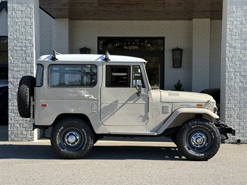 1973 Toyota Land Cruiser - Photo 3 - Martin, TN 38237