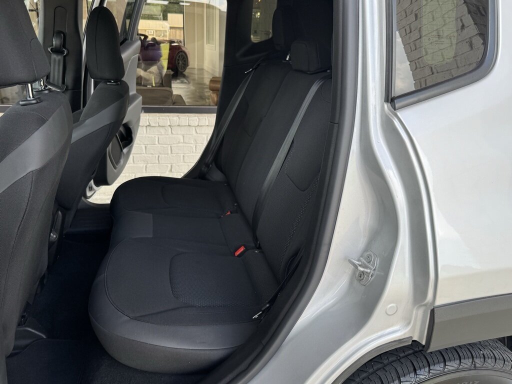 2020 Jeep Renegade Altitude - Photo 34 - Martin, TN 38237