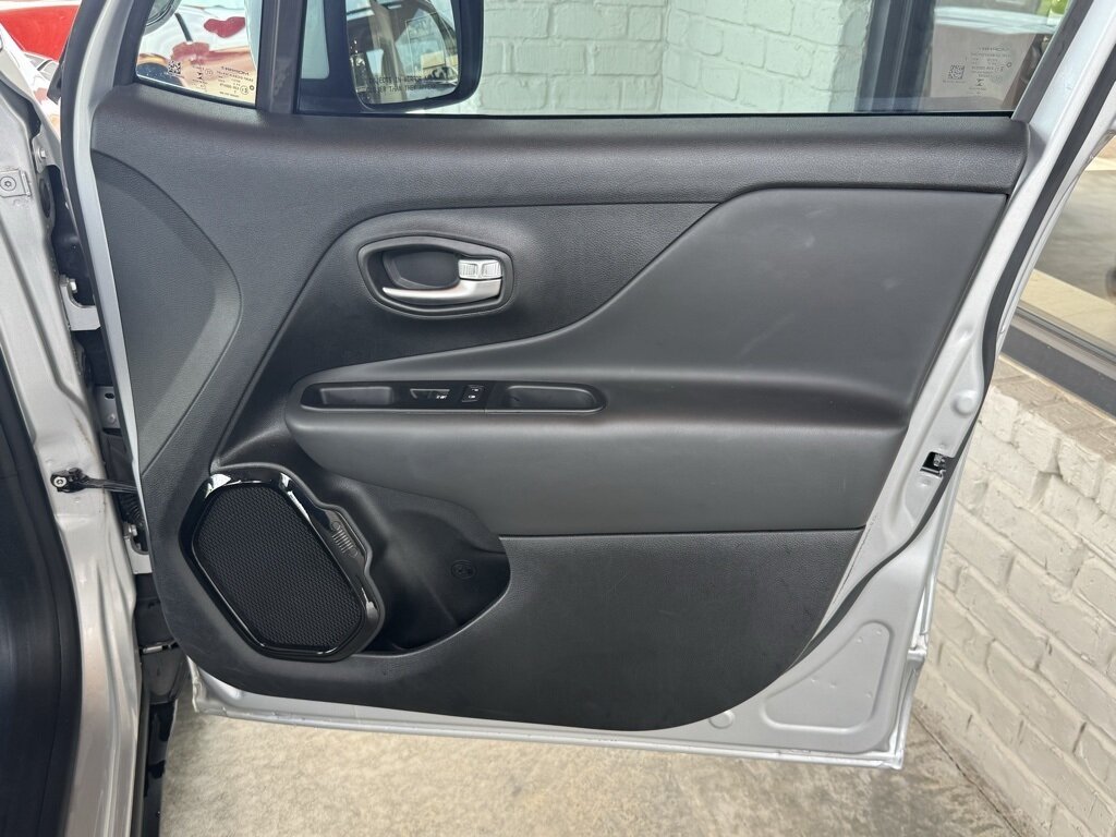 2020 Jeep Renegade Altitude - Photo 42 - Martin, TN 38237