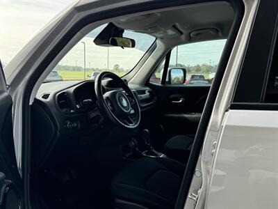 2020 Jeep Renegade Altitude  