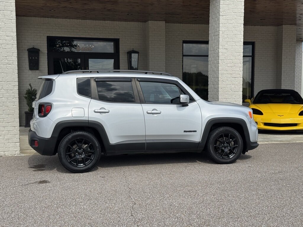 2020 Jeep Renegade Altitude - Photo 13 - Martin, TN 38237