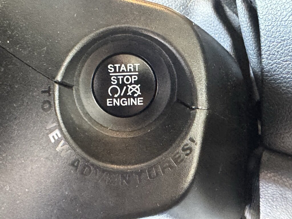 2020 Jeep Renegade Altitude - Photo 28 - Martin, TN 38237