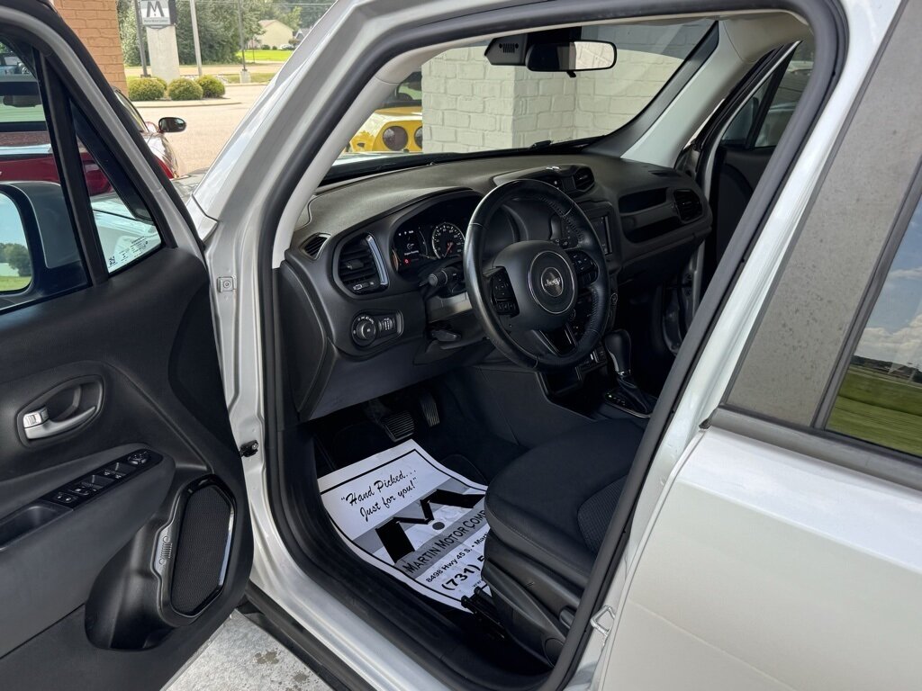 2020 Jeep Renegade Altitude - Photo 20 - Martin, TN 38237