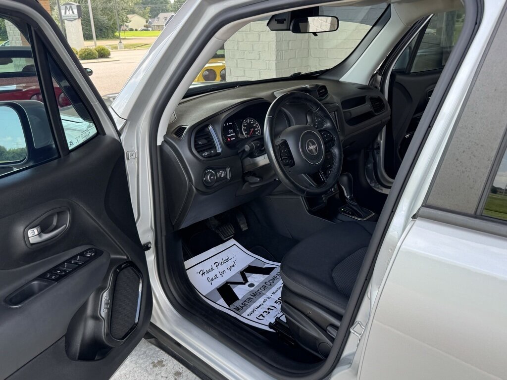 2020 Jeep Renegade Altitude - Photo 19 - Martin, TN 38237