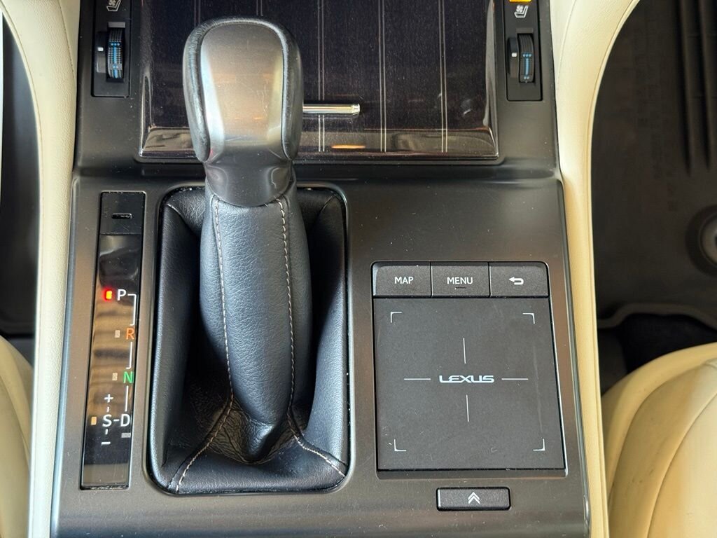 2022 Lexus GX 460 460 Luxury - Photo 34 - Martin, TN 38237