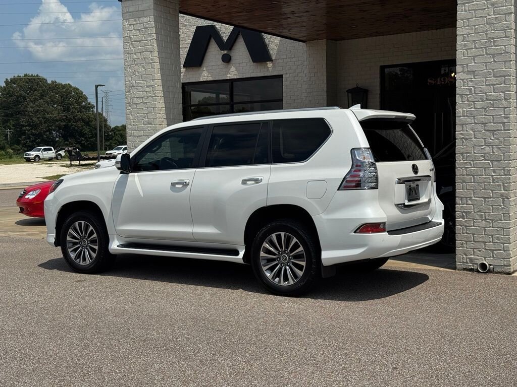 2022 Lexus GX 460 460 Luxury - Photo 9 - Martin, TN 38237