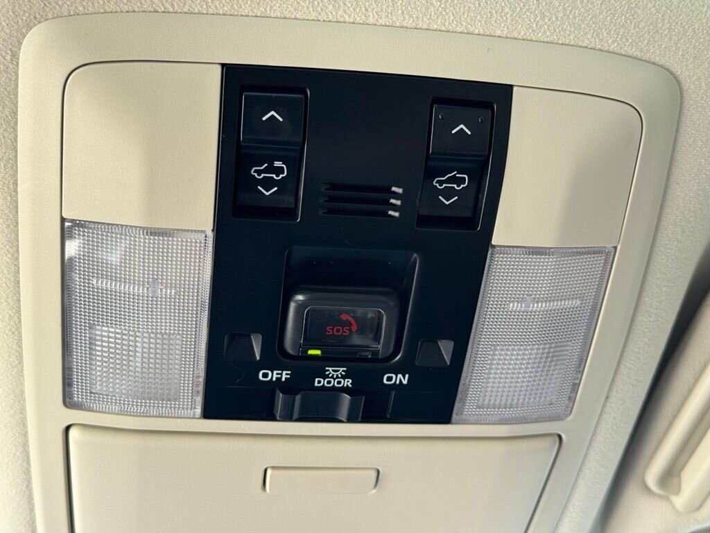 2022 Lexus GX 460 460 Luxury - Photo 33 - Martin, TN 38237