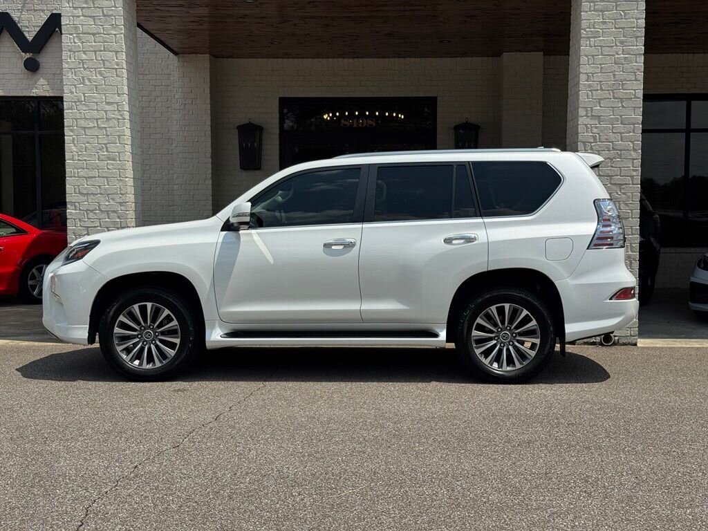 2022 Lexus GX 460 460 Luxury - Photo 7 - Martin, TN 38237