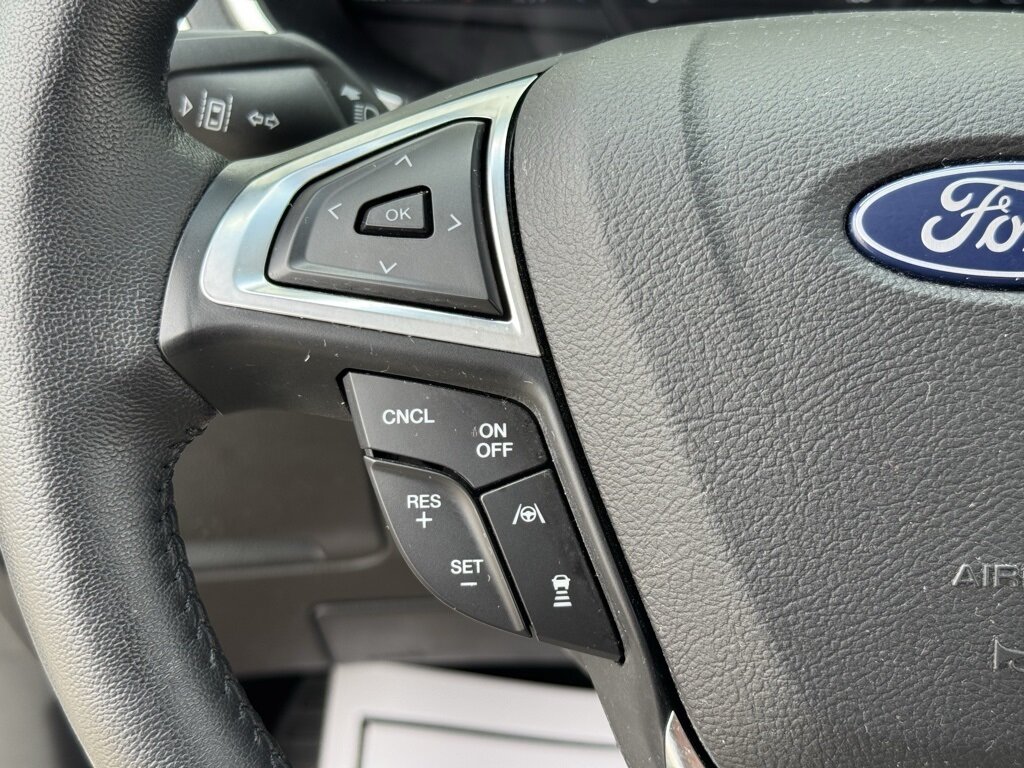 2020 Ford Edge Titanium - Photo 25 - Martin, TN 38237