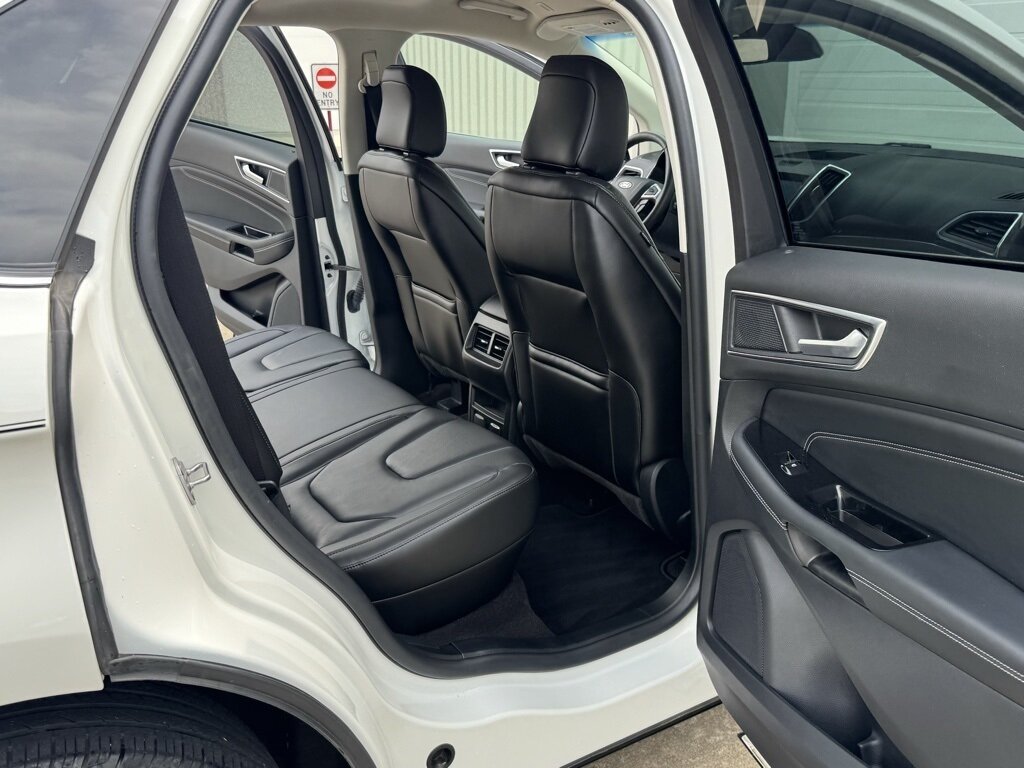 2020 Ford Edge Titanium - Photo 41 - Martin, TN 38237