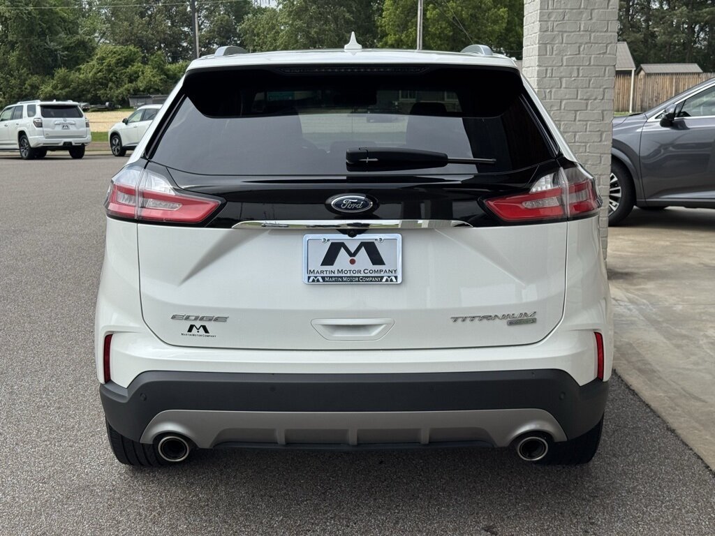 2020 Ford Edge Titanium - Photo 11 - Martin, TN 38237