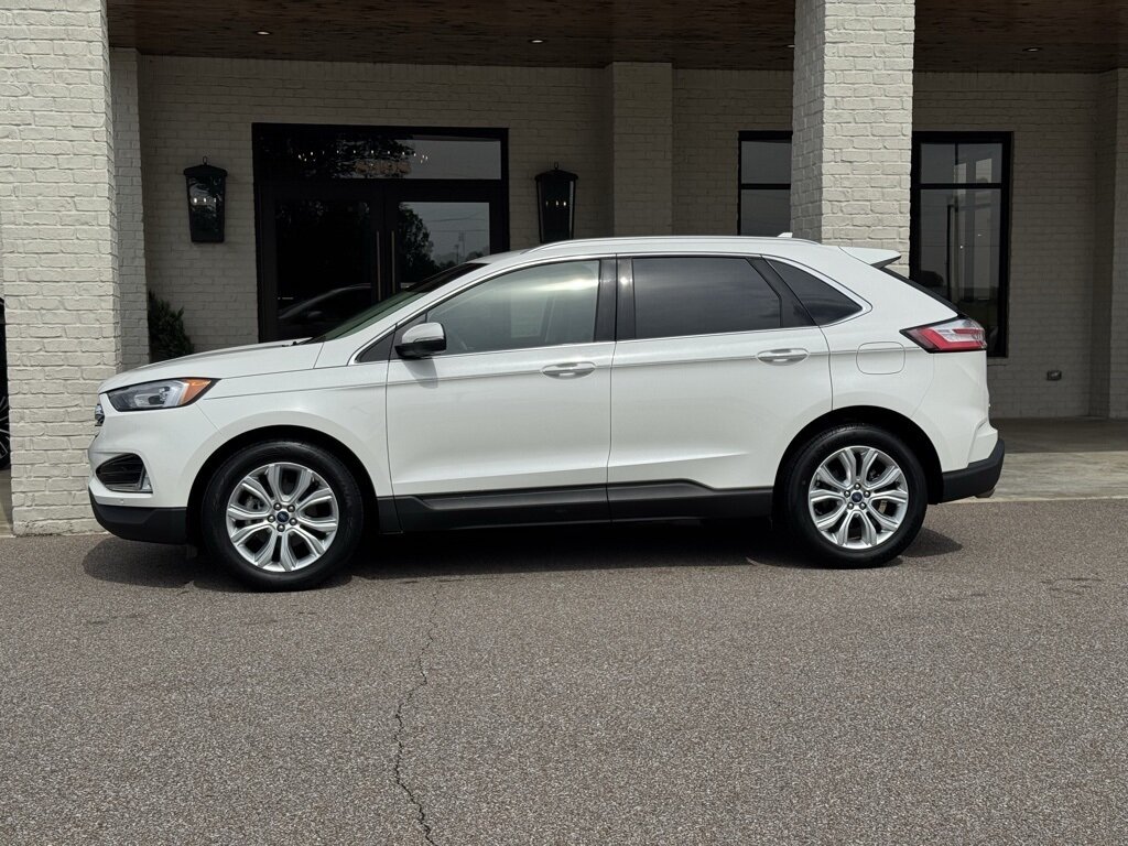 2020 Ford Edge Titanium - Photo 6 - Martin, TN 38237