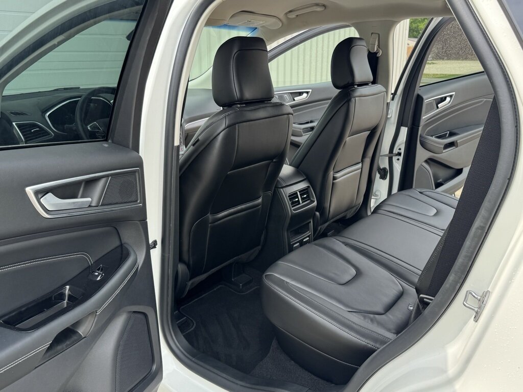 2020 Ford Edge Titanium - Photo 37 - Martin, TN 38237