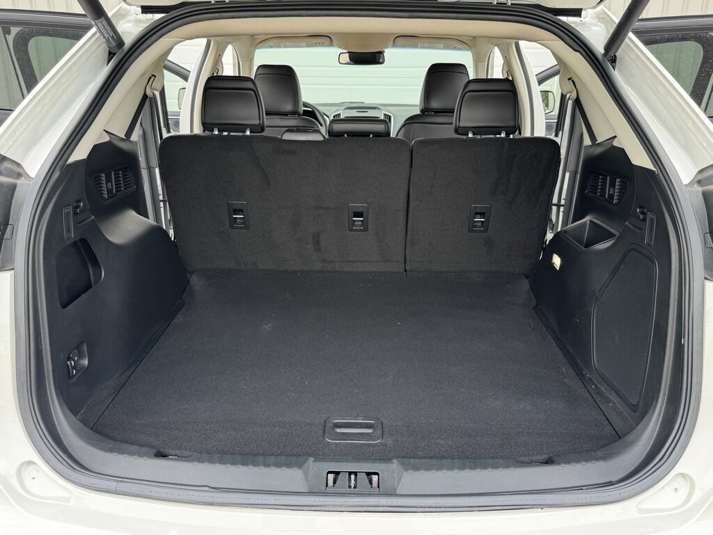 2020 Ford Edge Titanium - Photo 40 - Martin, TN 38237