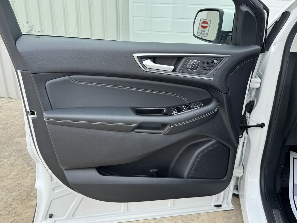 2020 Ford Edge Titanium - Photo 36 - Martin, TN 38237