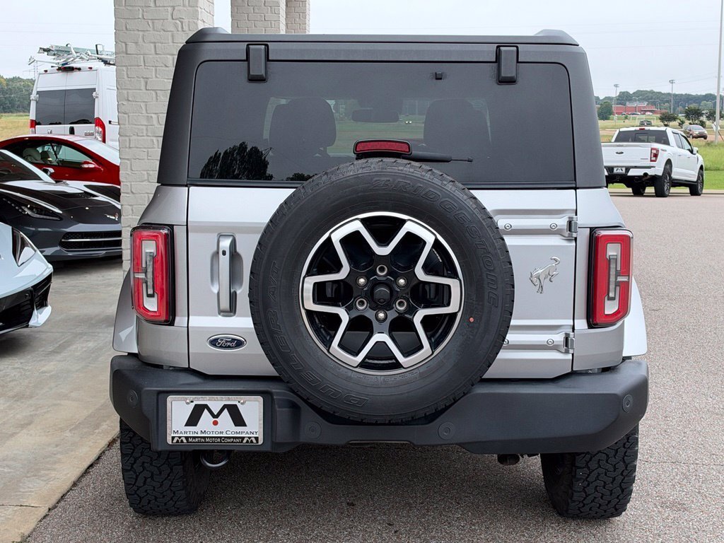 2022 Ford Bronco Outer Banks - Photo 7 - Martin, TN 38237
