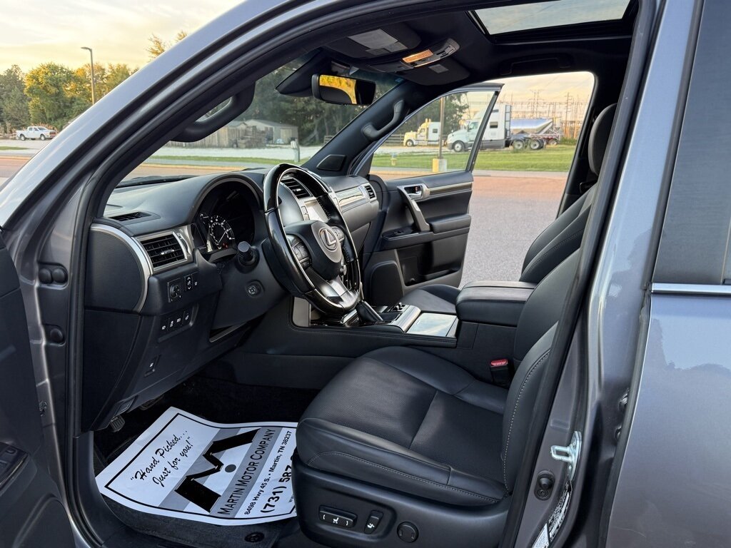 2021 Lexus GX 460   - Photo 61 - Martin, TN 38237
