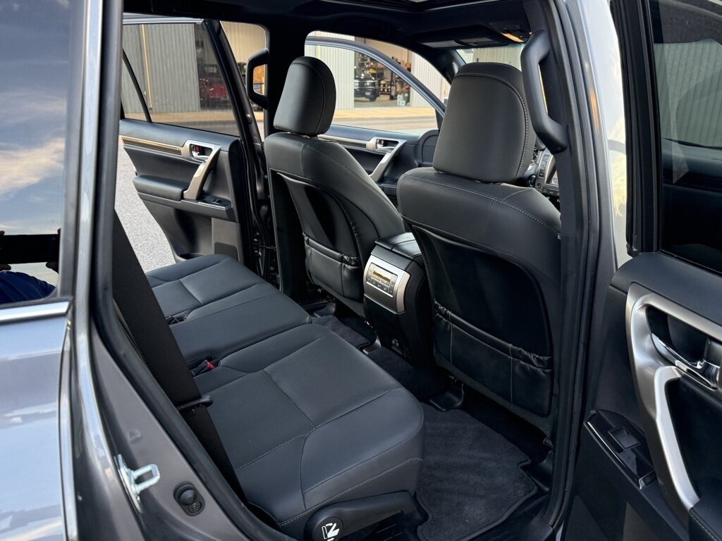 2021 Lexus GX 460   - Photo 39 - Martin, TN 38237