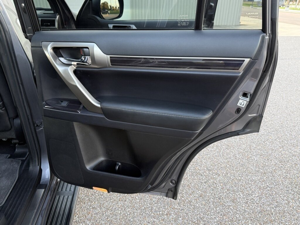 2021 Lexus GX 460   - Photo 42 - Martin, TN 38237
