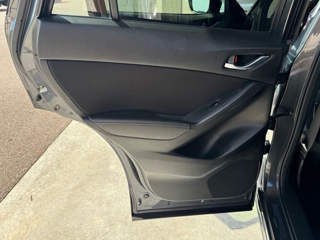 2016 Mazda CX-5 Touring - Photo 32 - Martin, TN 38237