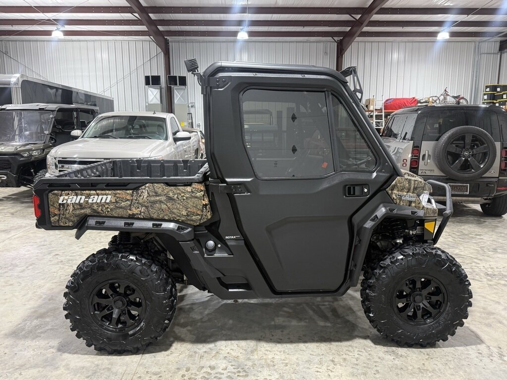 2021 Can-Am Defender Limited HD10   - Photo 8 - Martin, TN 38237