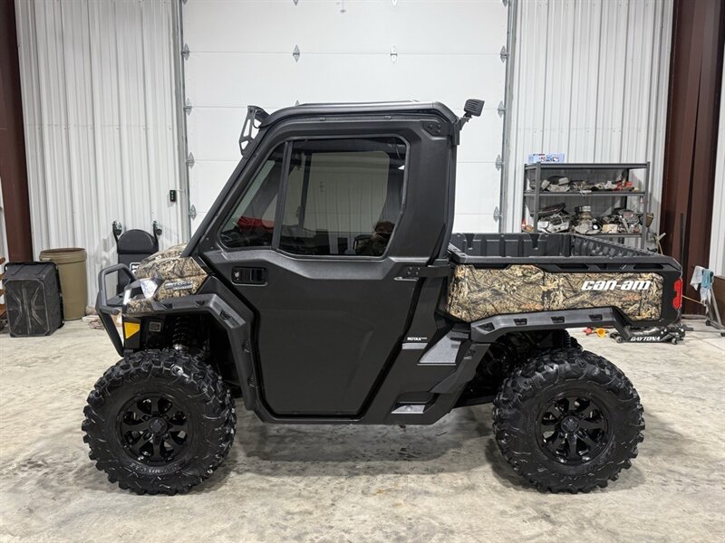 2021 Can-Am Defender Limited HD10   - Photo 4 - Martin, TN 38237
