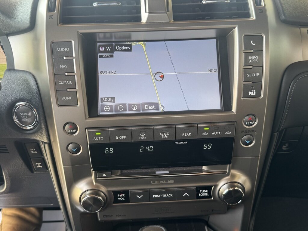 2020 Lexus GX 460 460 Luxury   - Photo 29 - Martin, TN 38237