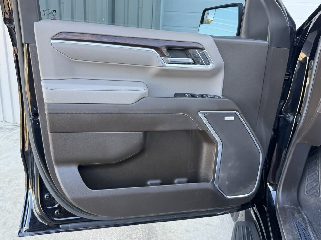 2023 GMC Sierra 1500 SLT   - Photo 37 - Martin, TN 38237