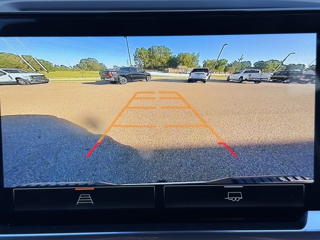 2023 GMC Sierra 1500 SLT   - Photo 29 - Martin, TN 38237