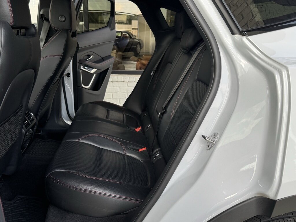 2020 Jaguar E-PACE Checkered Flag Edition - Photo 37 - Martin, TN 38237