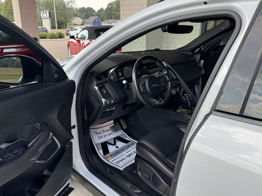 2020 Jaguar E-PACE Checkered Flag Edition - Photo 20 - Martin, TN 38237