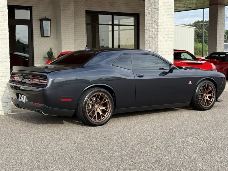 2018 Dodge Challenger R/T Scat Pack - Photo 4 - Martin, TN 38237