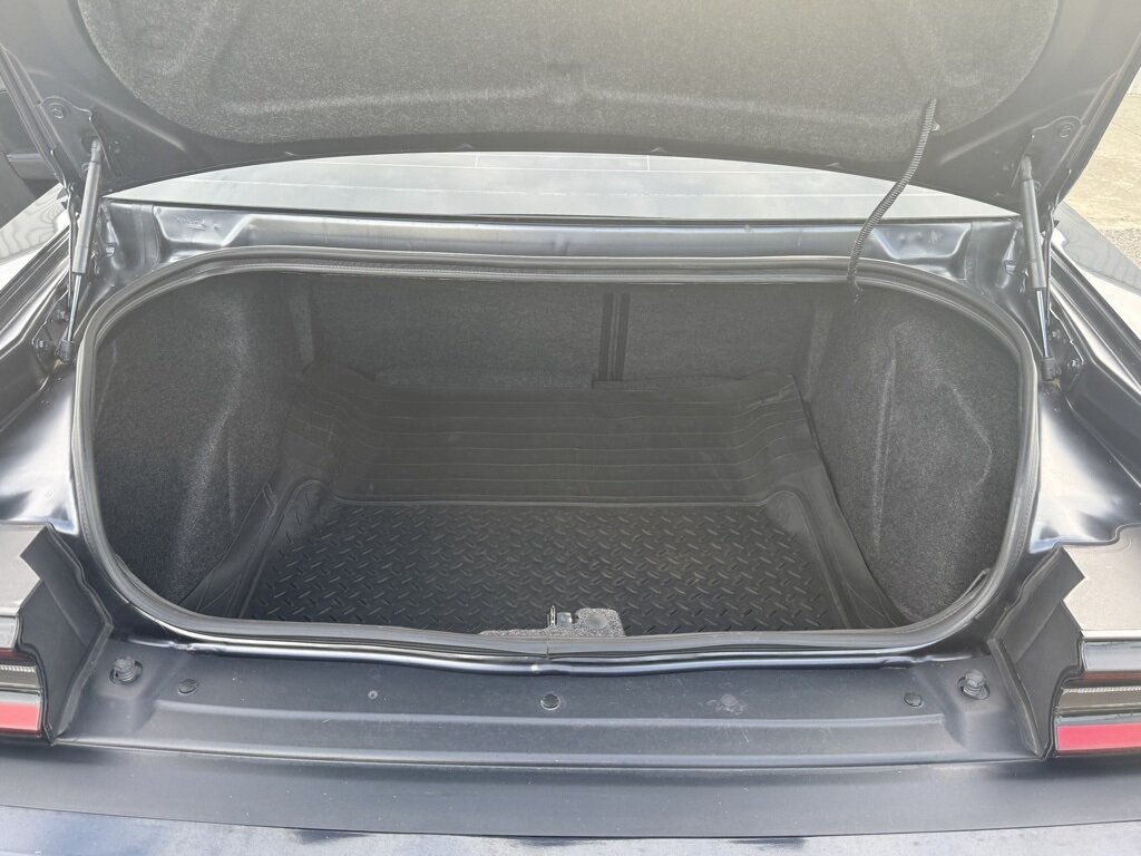 2018 Dodge Challenger R/T Scat Pack - Photo 32 - Martin, TN 38237
