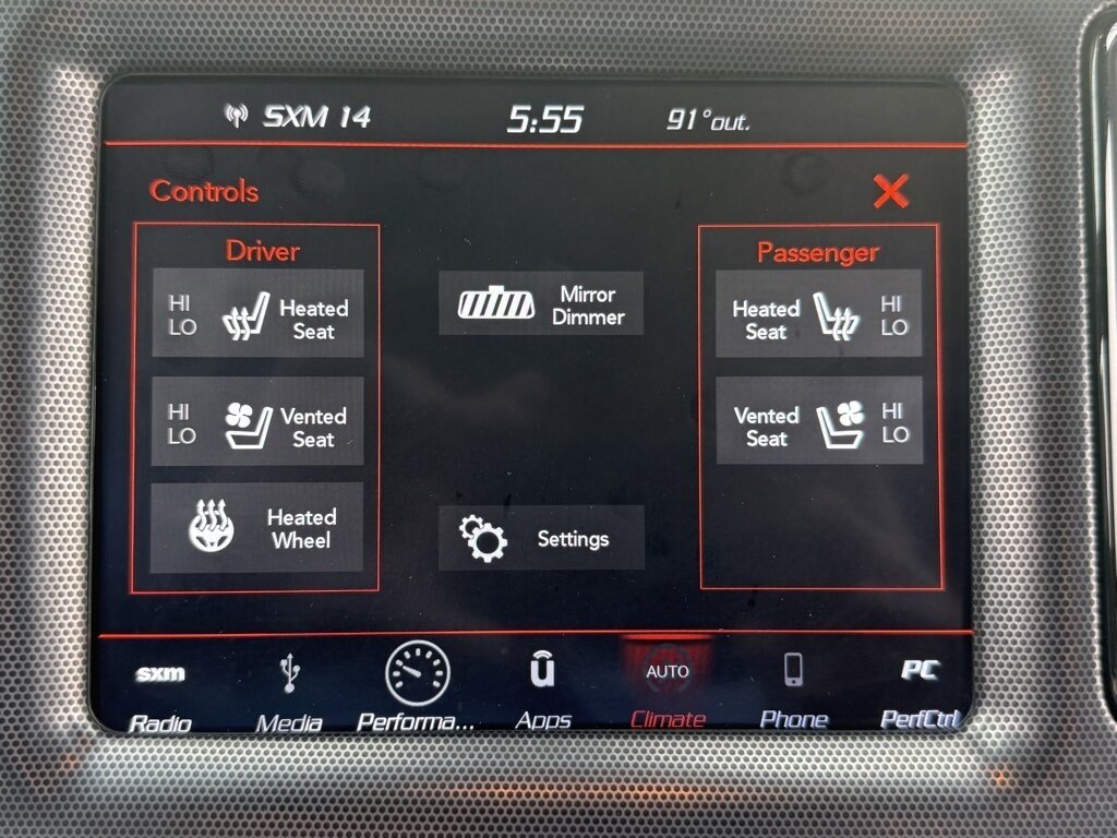 2018 Dodge Challenger R/T Scat Pack - Photo 25 - Martin, TN 38237