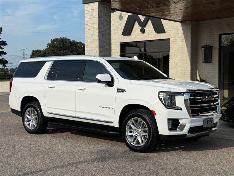 2023 GMC Yukon XL SLT  