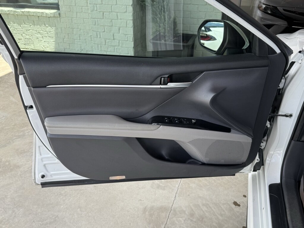 2019 Toyota Camry XSE - Photo 34 - Martin, TN 38237