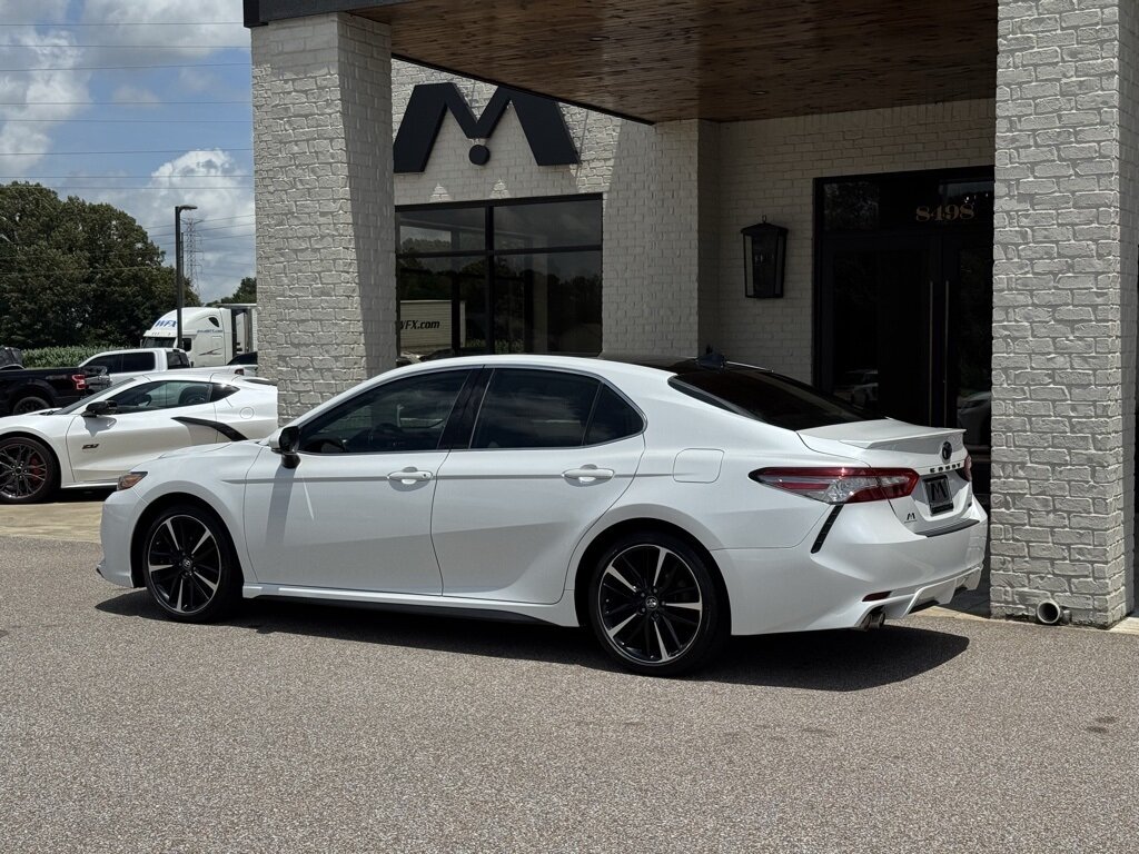 2019 Toyota Camry XSE - Photo 9 - Martin, TN 38237