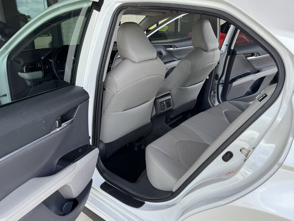 2019 Toyota Camry XSE - Photo 35 - Martin, TN 38237
