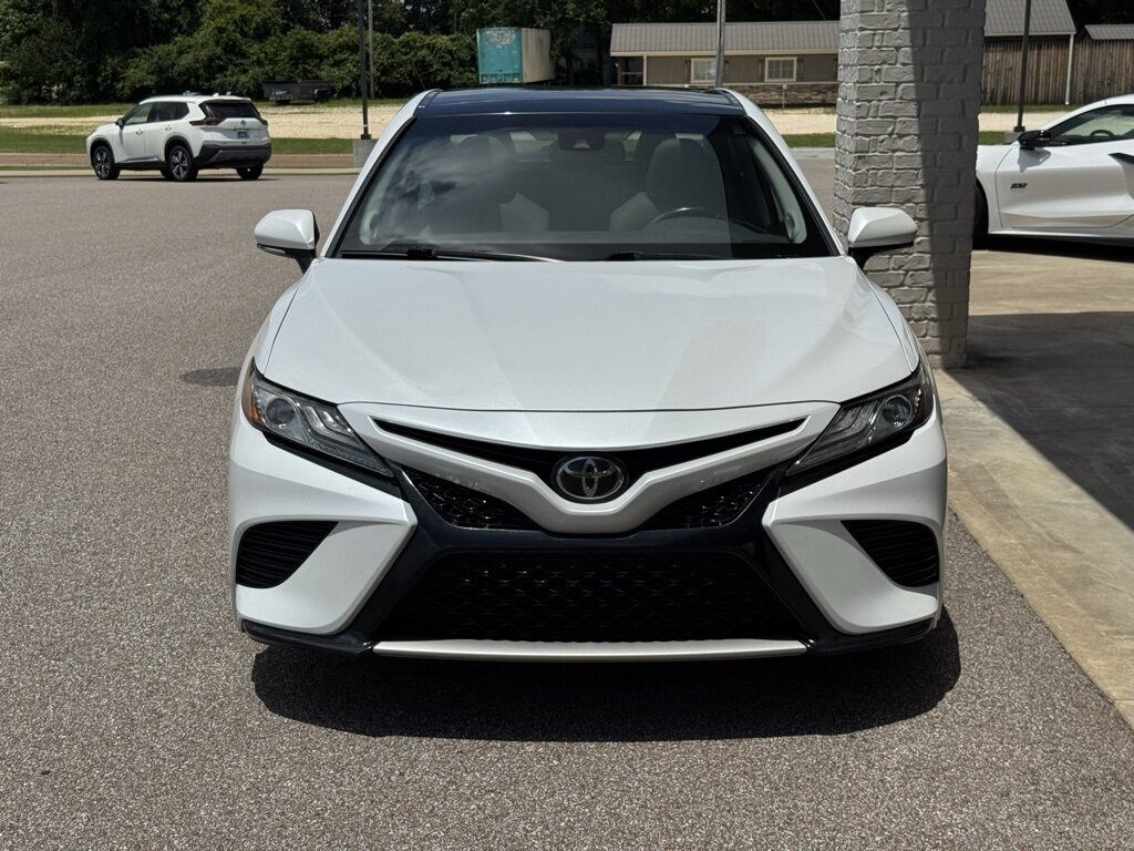 2019 Toyota Camry XSE - Photo 20 - Martin, TN 38237