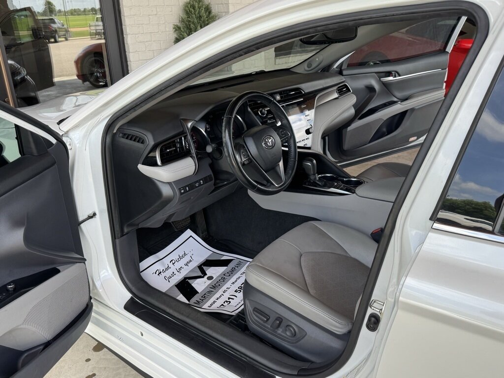 2019 Toyota Camry XSE - Photo 22 - Martin, TN 38237