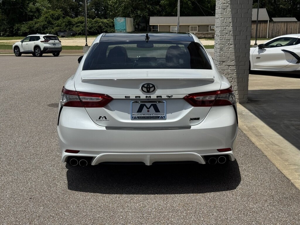 2019 Toyota Camry XSE - Photo 11 - Martin, TN 38237