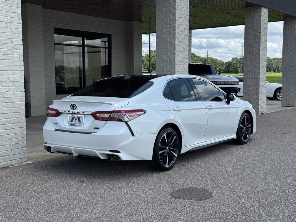 2019 Toyota Camry XSE - Photo 12 - Martin, TN 38237