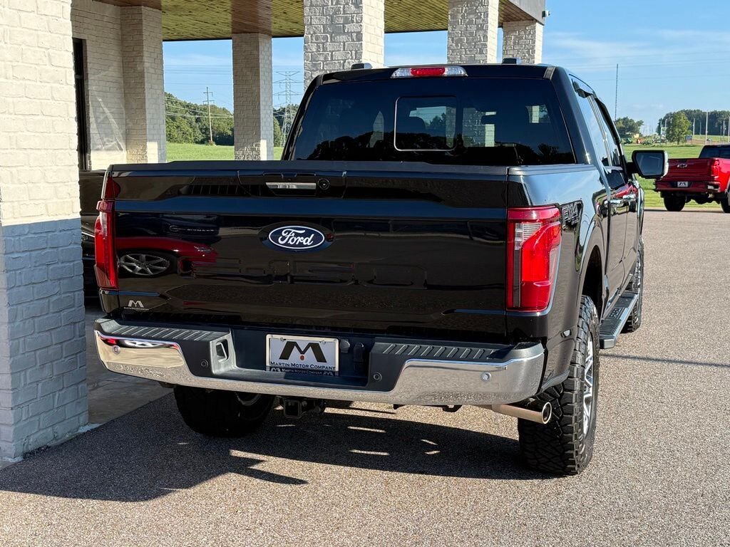 2024 Ford F-150 XLT - Photo 8 - Martin, TN 38237