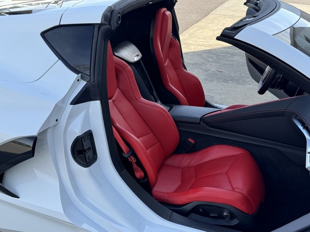 2025 Chevrolet Corvette Stingray 2LT   - Photo 39 - Martin, TN 38237