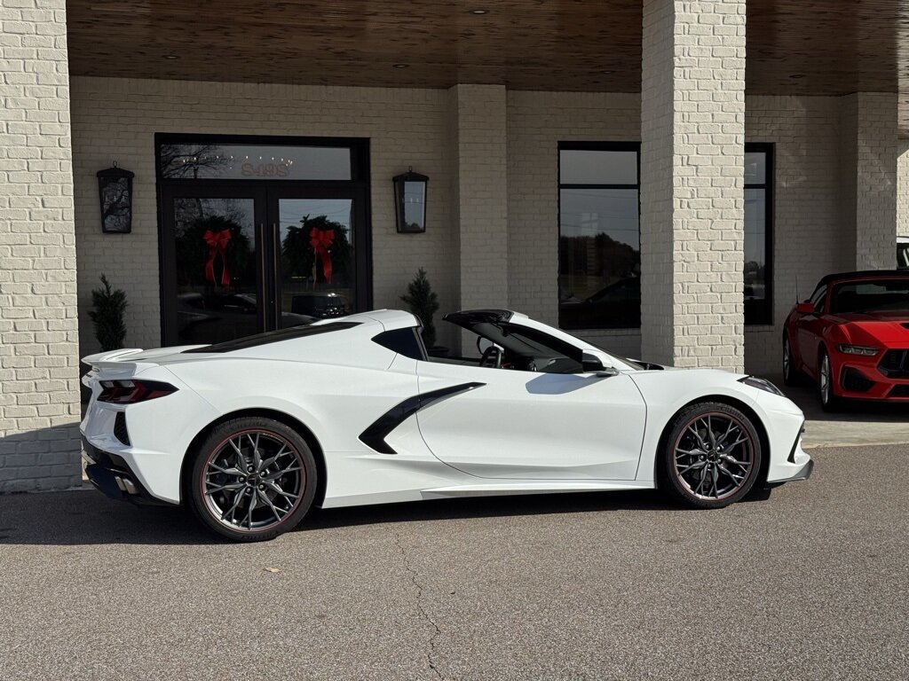 2025 Chevrolet Corvette Stingray 2LT   - Photo 21 - Martin, TN 38237