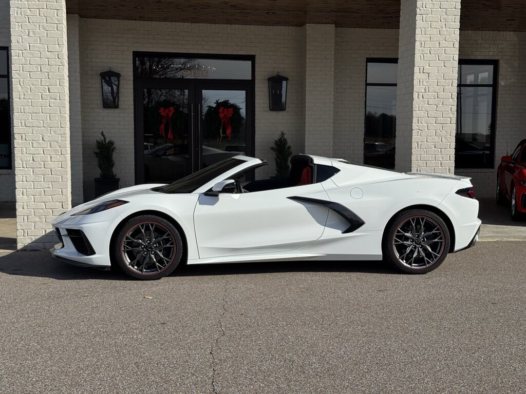 2025 Chevrolet Corvette Stingray 2LT   - Photo 13 - Martin, TN 38237